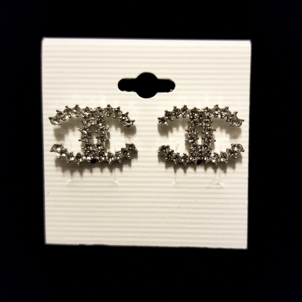 Silver Rhinestone earrings